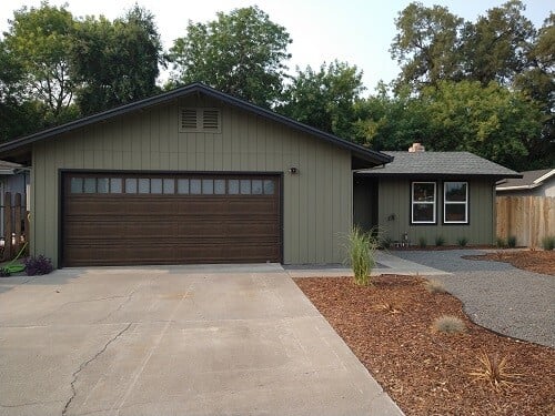Exterior 2
