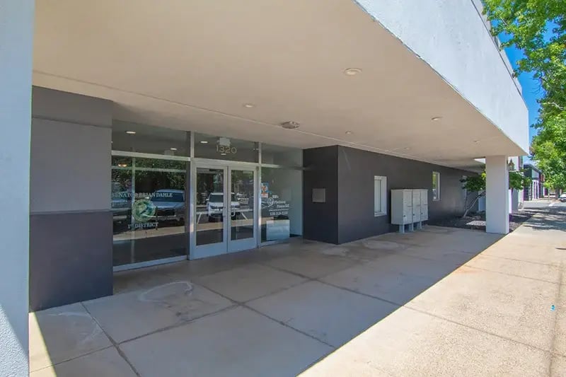 1320 Yuba 2-1