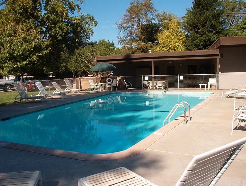 Almond Grove pool6