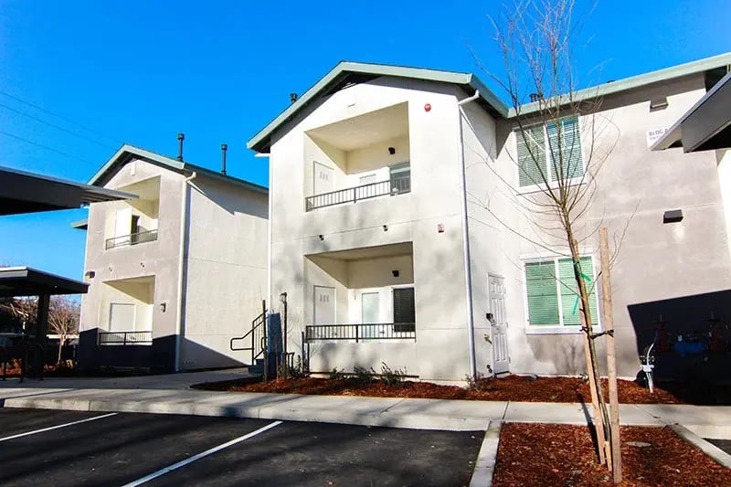 Lassen Villa exterior building2