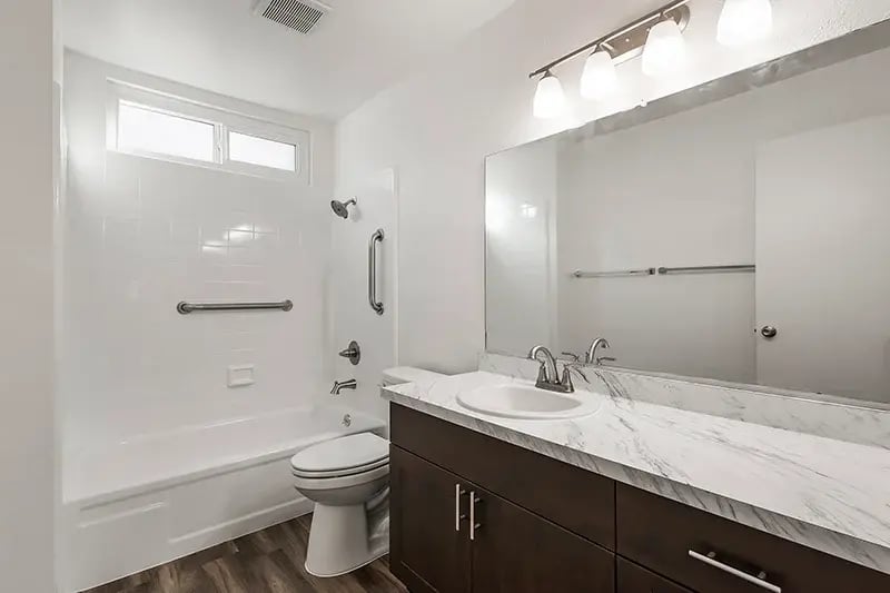Sheridan Square interior 5