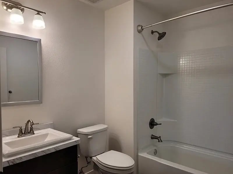 Villa Monterey bathroom6