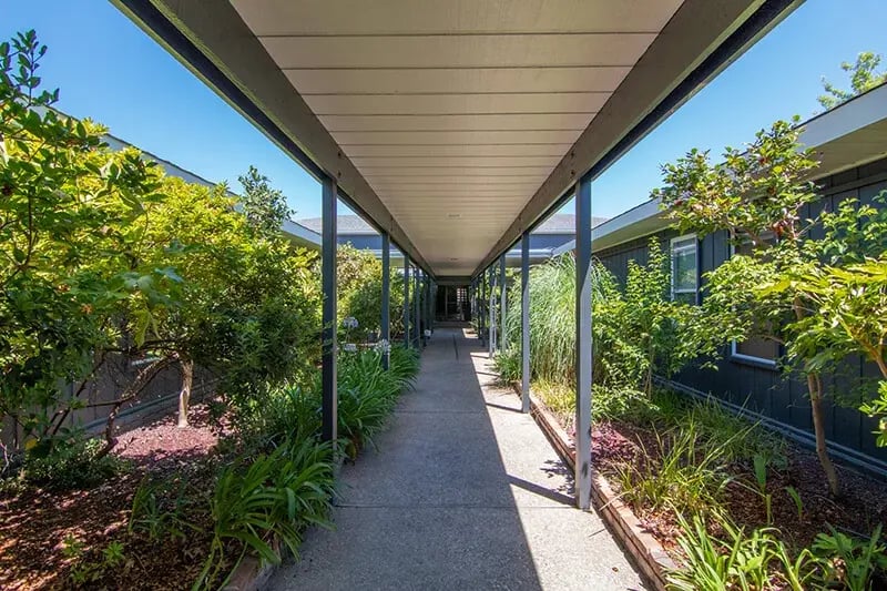 hilltop professional building 1