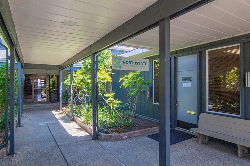 hilltop professional building 2-1