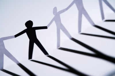 7 Ways an HOA Board & Management Company Can Work Together-featured