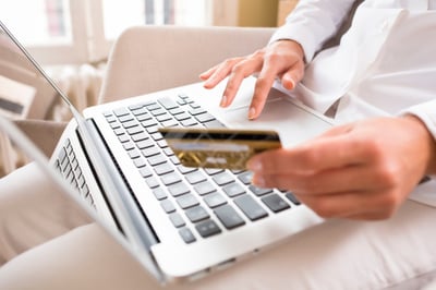 Benefits of Offering Electronic Payments for HOA Fees-featured