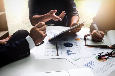 Why Your HOA Board Should Use a Reserve Specialist-featured