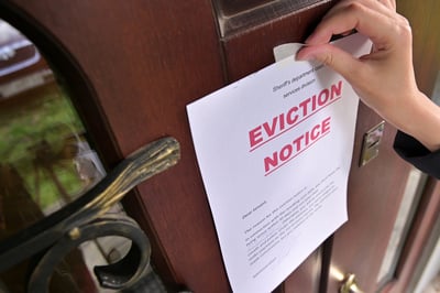 Can a Property Manager File an Eviction Notice?-featured
