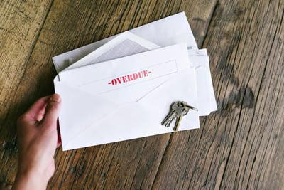 What Happens When You Don’t Pay Your HOA Fees?-featured