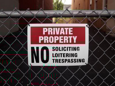 How to Discourage Transients & Loitering Near Your Investment Property-featured