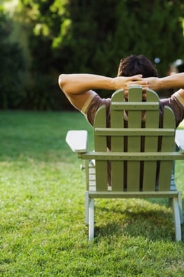 Tips to Enjoy a Bug-Free Summer in Your Homeowners Association-featured