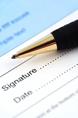 What an HOA Board Should Consider Before Signing a Contract-featured